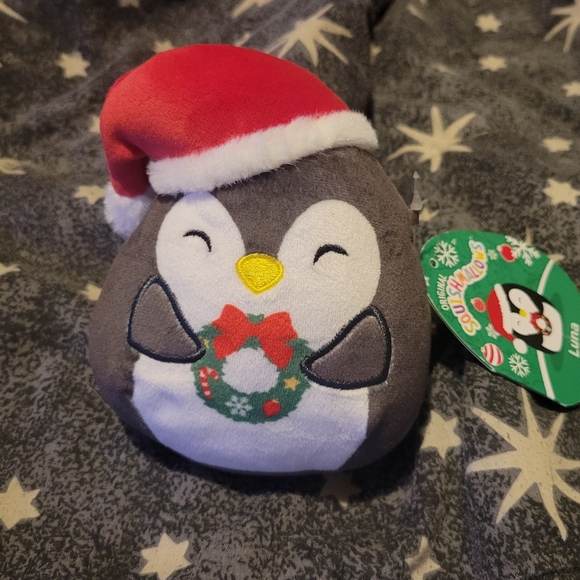 Luna Squishmellow - Picture 1 of 3